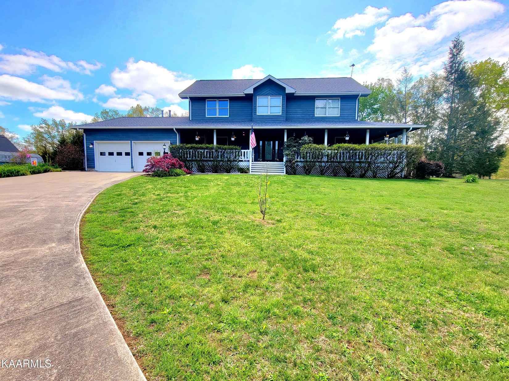 901 MEADOW Crk DR  