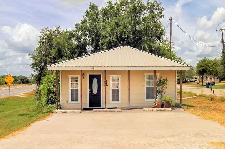 1018 Hwy 59  