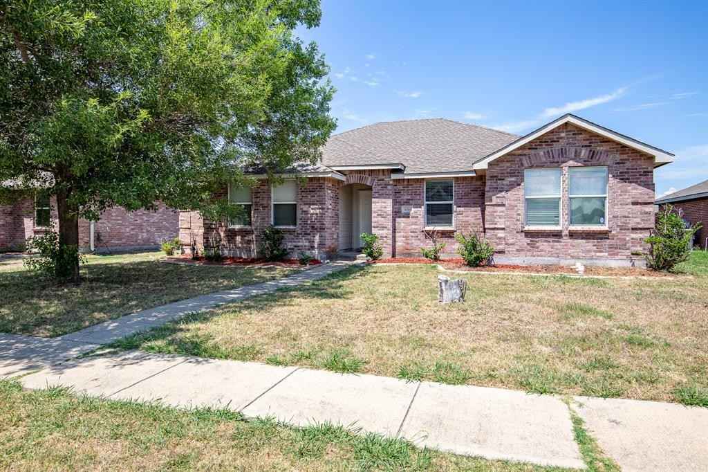 3016 Meadow Blf Dr  