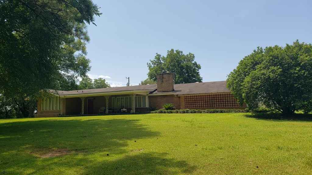 1111 Hwy 48 East  