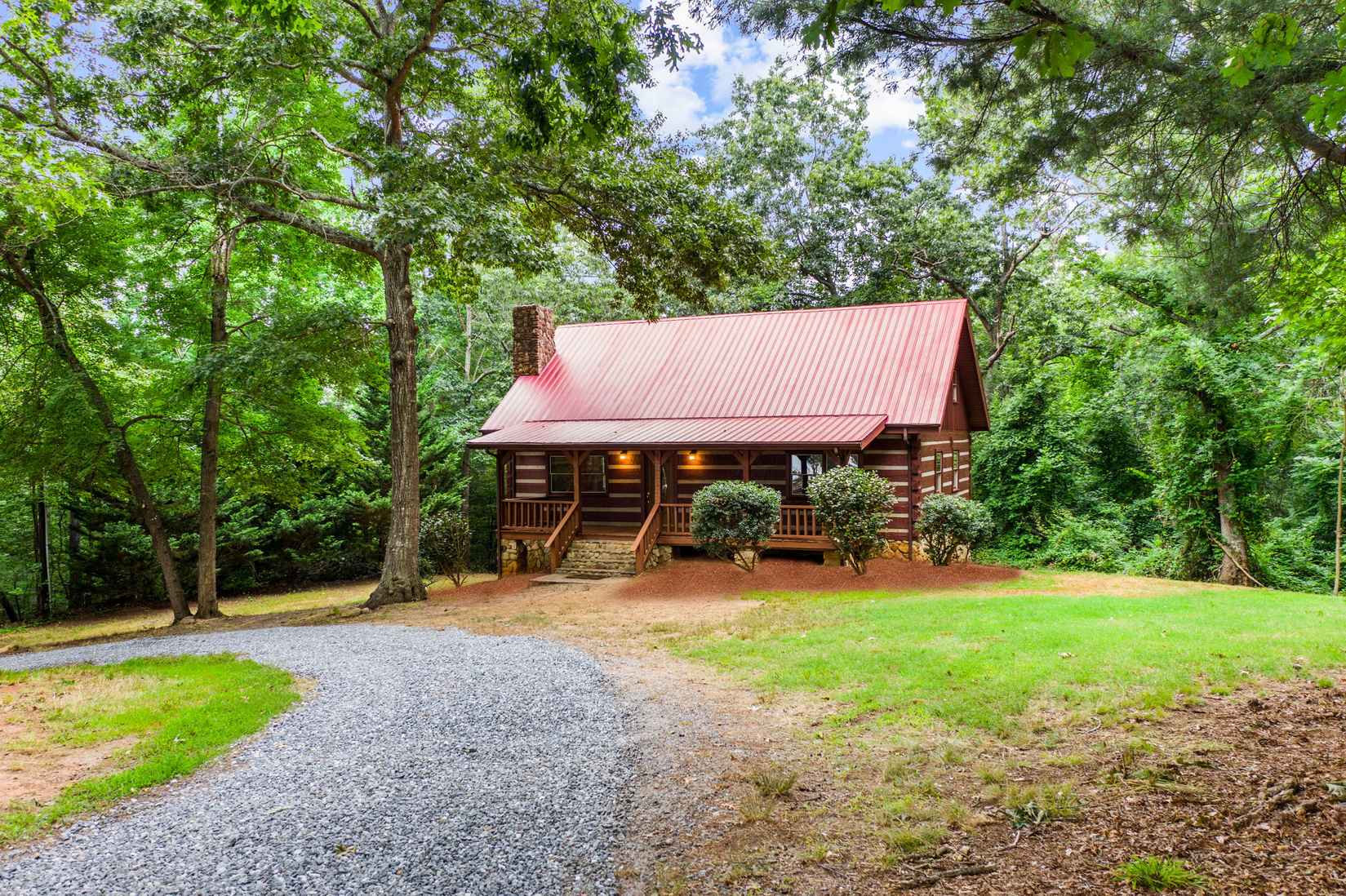 350 Starnes Cir Dr  