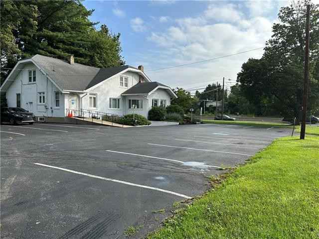 4025 Hopewell Rd  