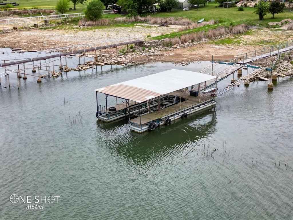 520 Lakeview Dr  