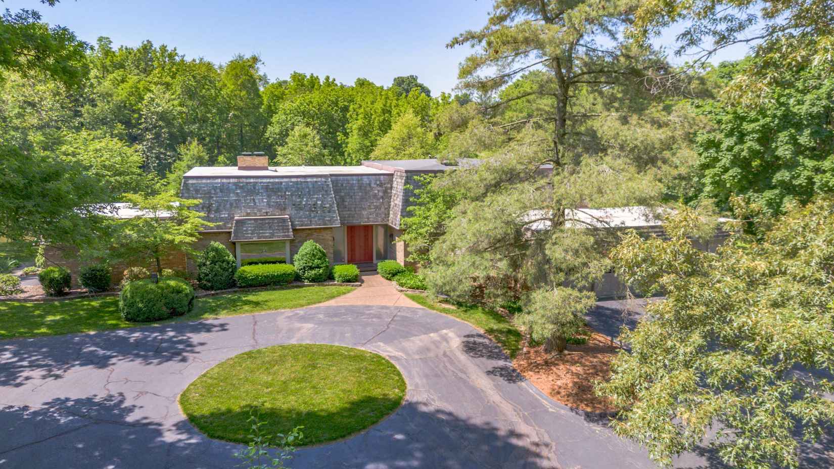 4210 Deepwood Dr  