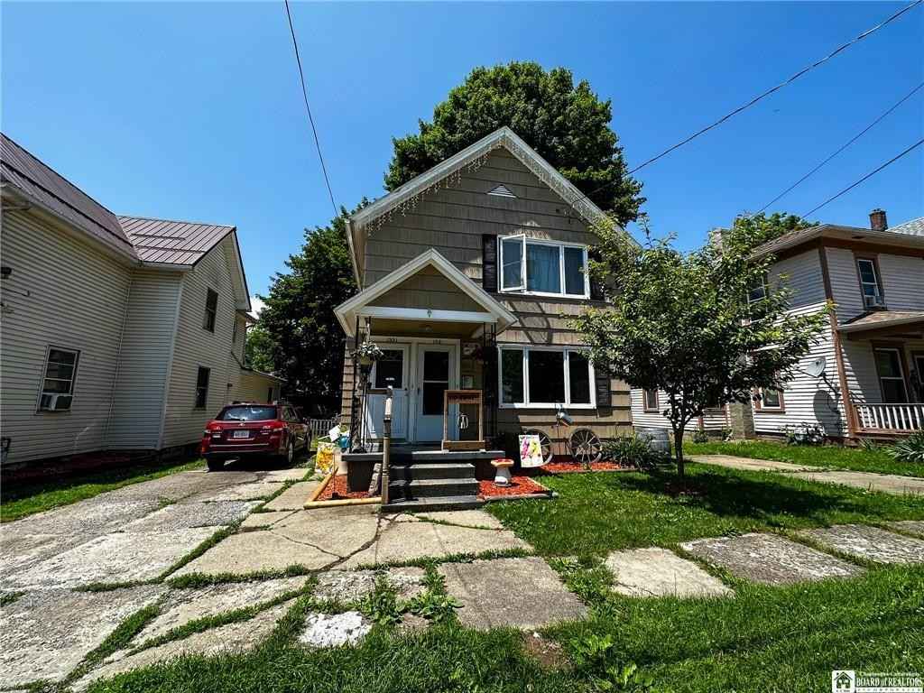 132 S 12th St  