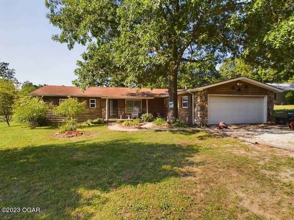1256 SHADY LN  