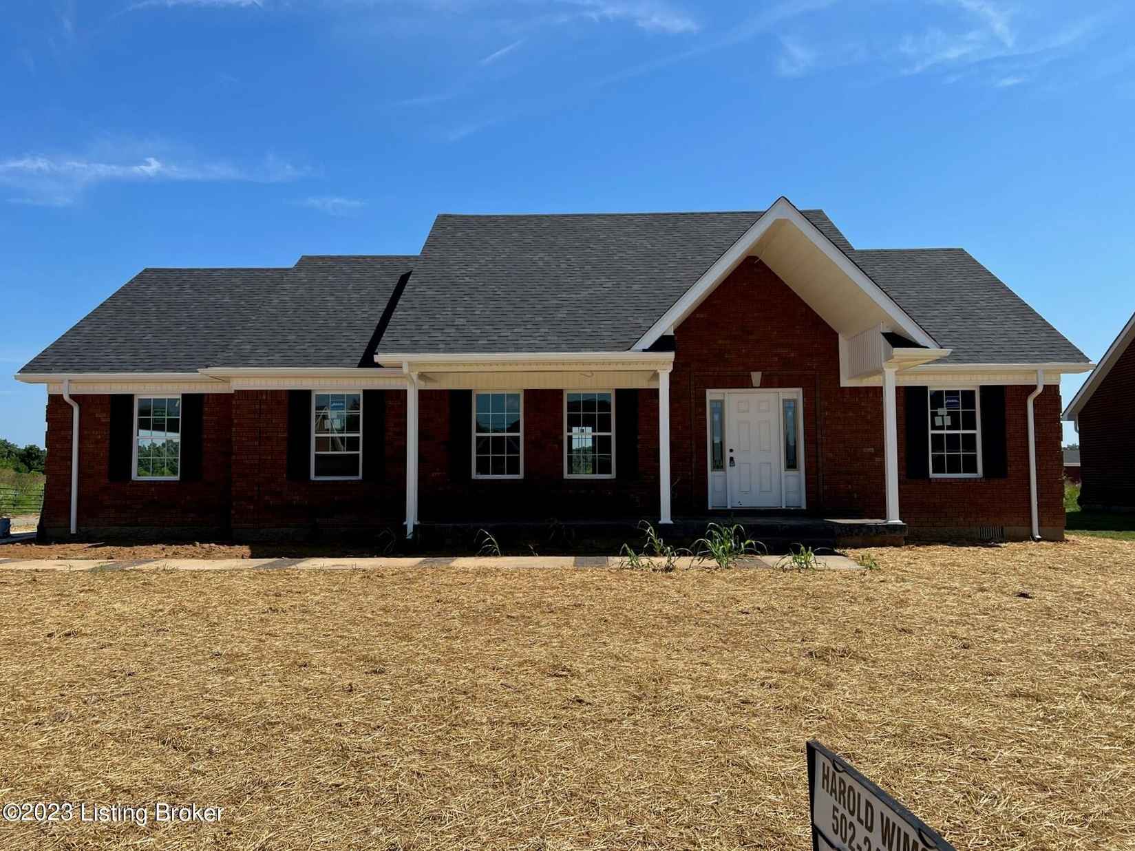 90 Cormans Xing Blvd  