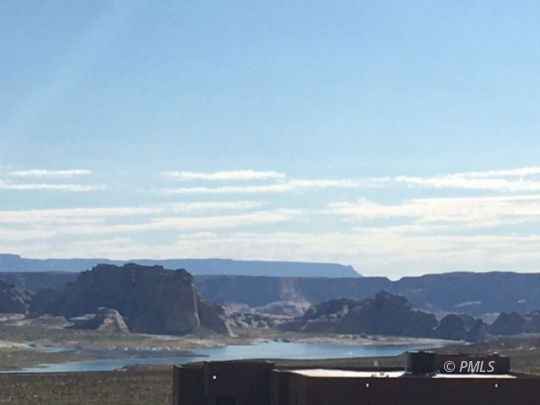 32 SANDSTONE  