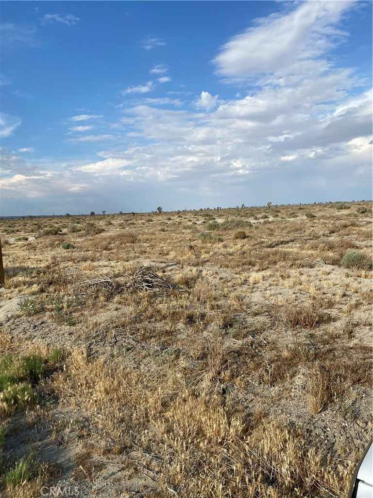 30 Vac/30 Ste/Vic Ave E8  