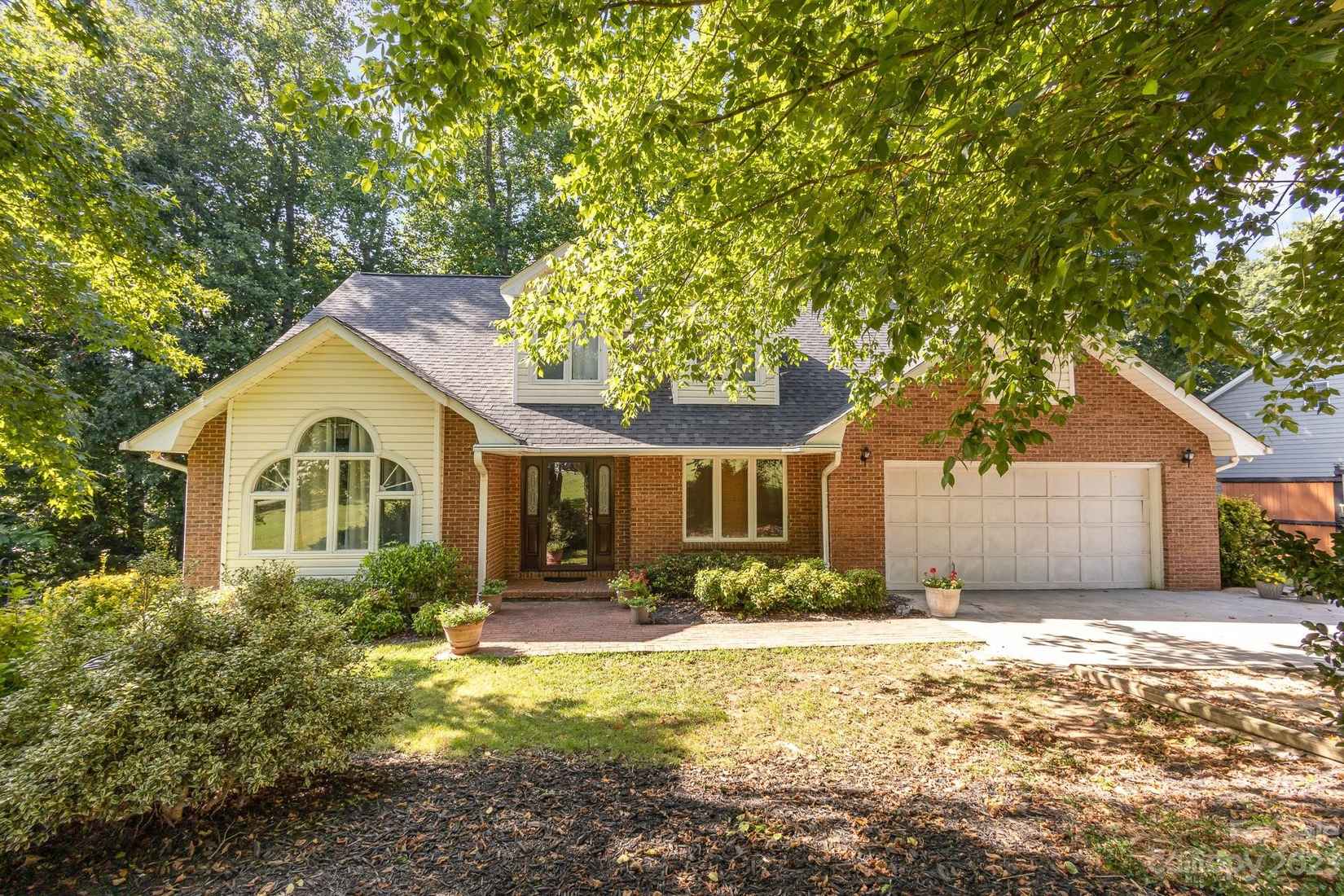 3013 Vernell Ln  