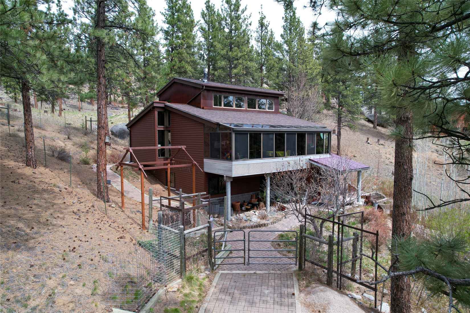 19 Rocky Mtn Dr  