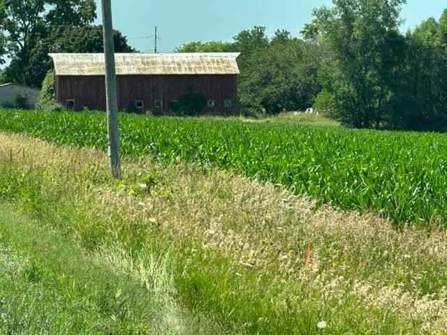 6202/5602 Portage Rd  