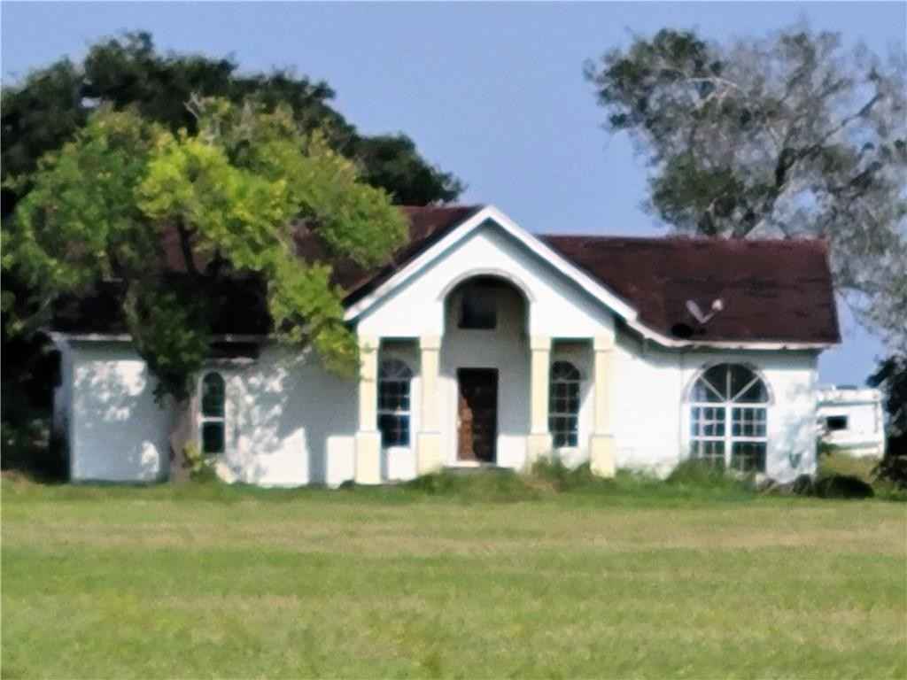 4490 County Rd 81  