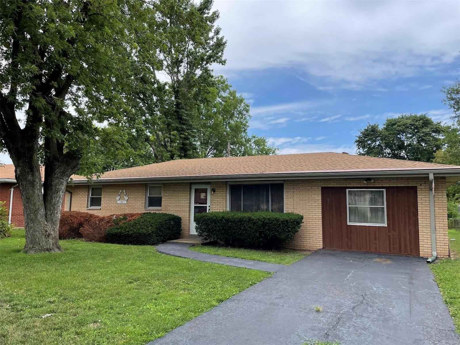 14 Moorland Dr  