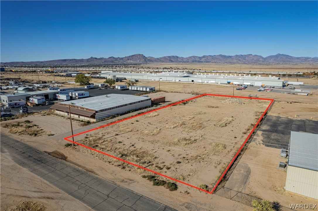 5035 N Interstate Way  