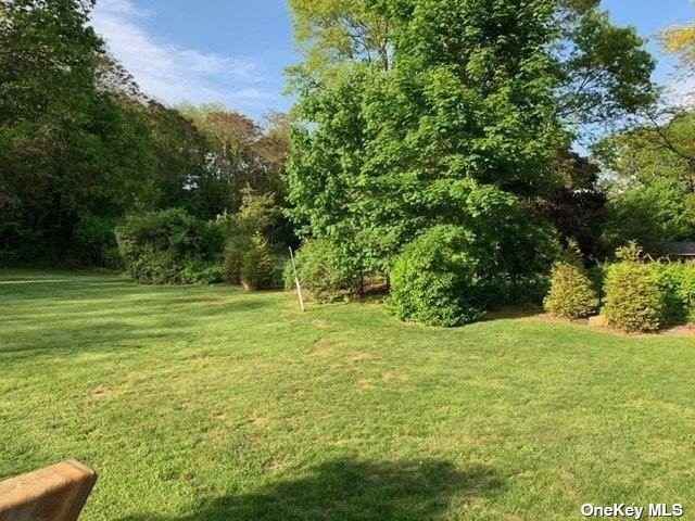 540 Muttontown East  