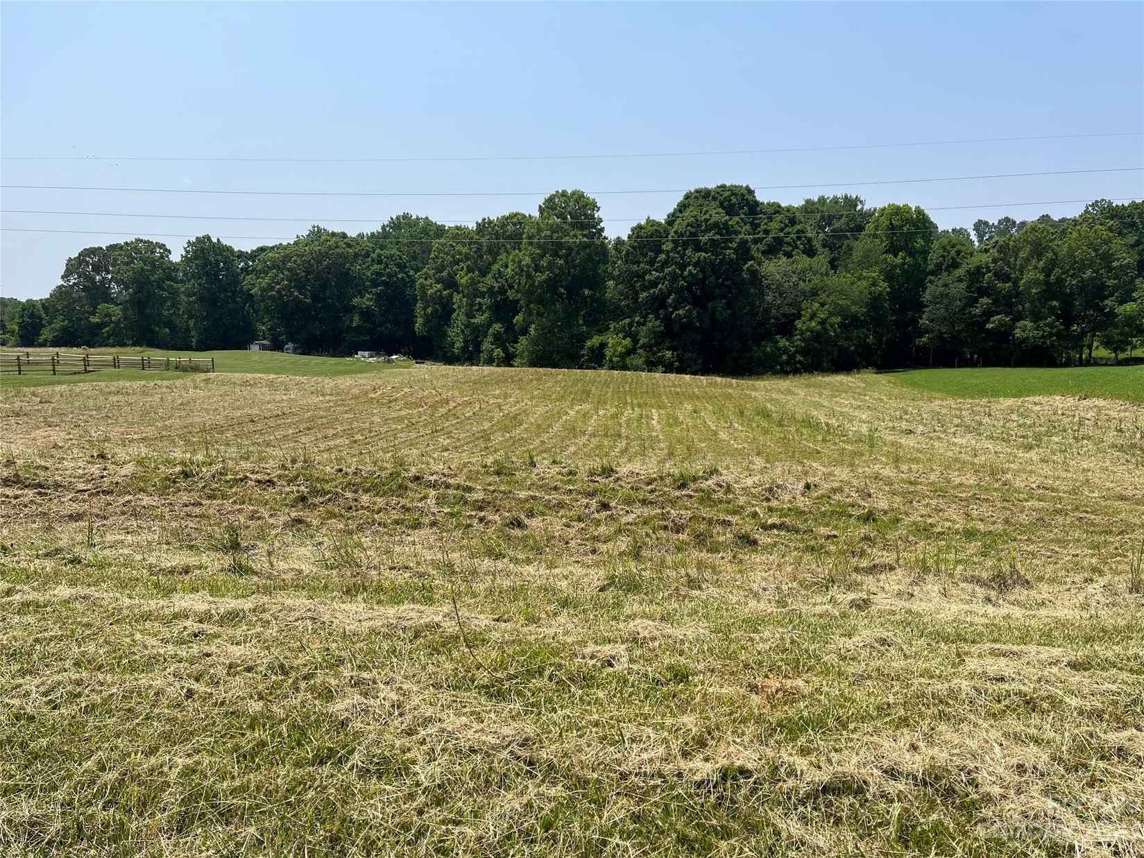 29 Whiteners Farm Rd  