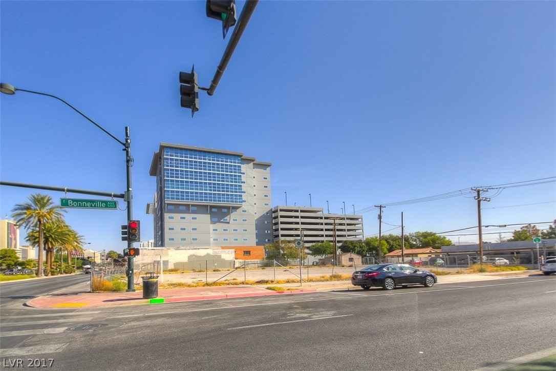 527 S LAS VEGAS Blvd  