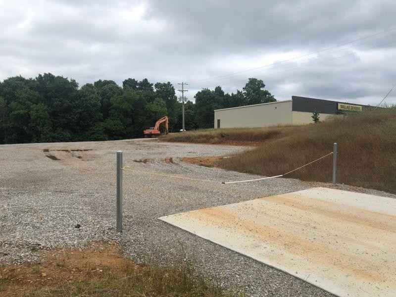 2900 New Bowling Grn Rd  