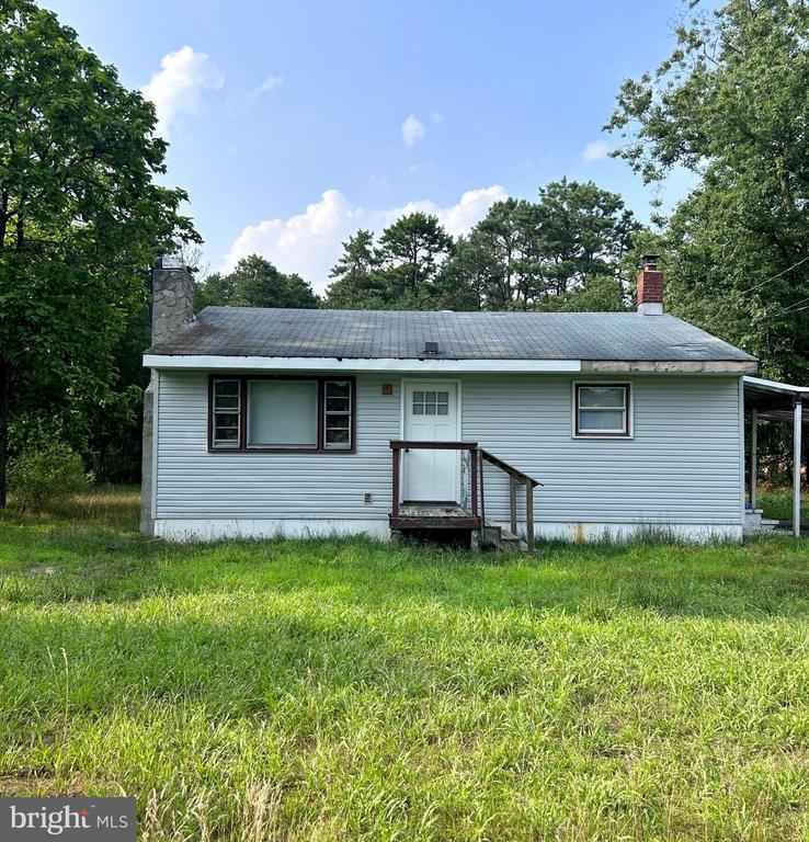 735 Lakehurst Rd  