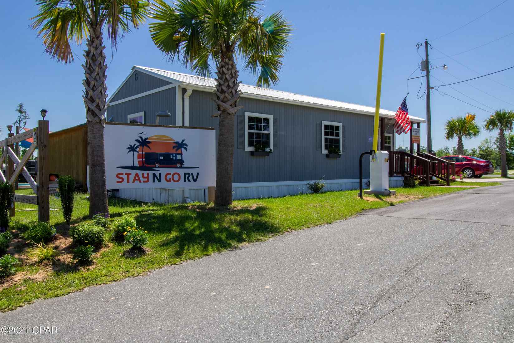 4951 E Malloy Plz Plz  