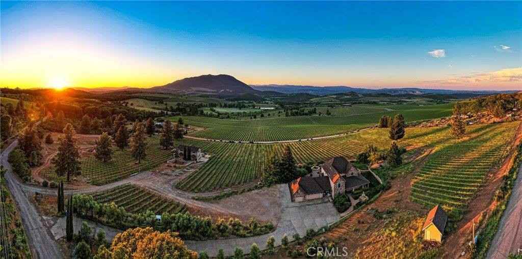 8664 Seigler Spgs North  