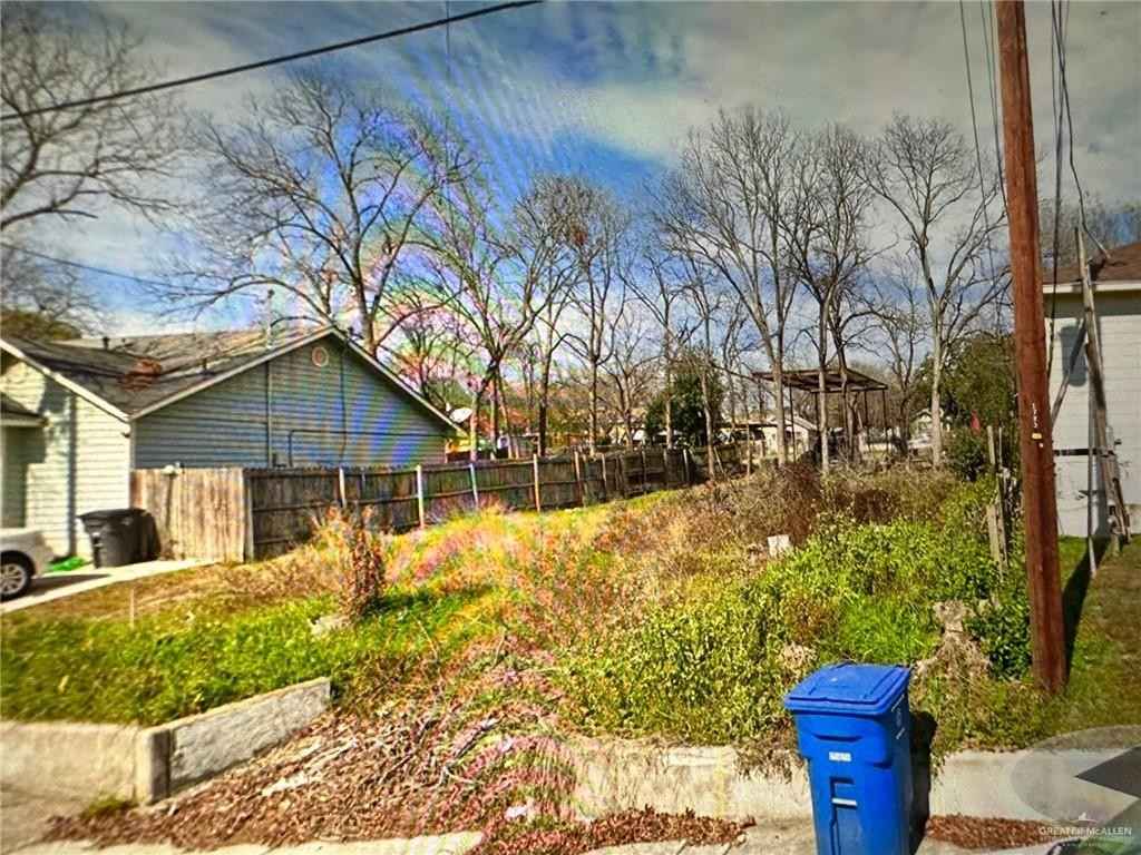 1721 E Highland Blvd  