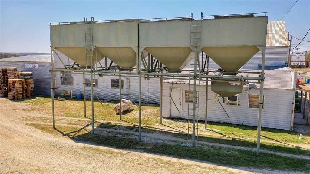 1323 US Highway 82 W  