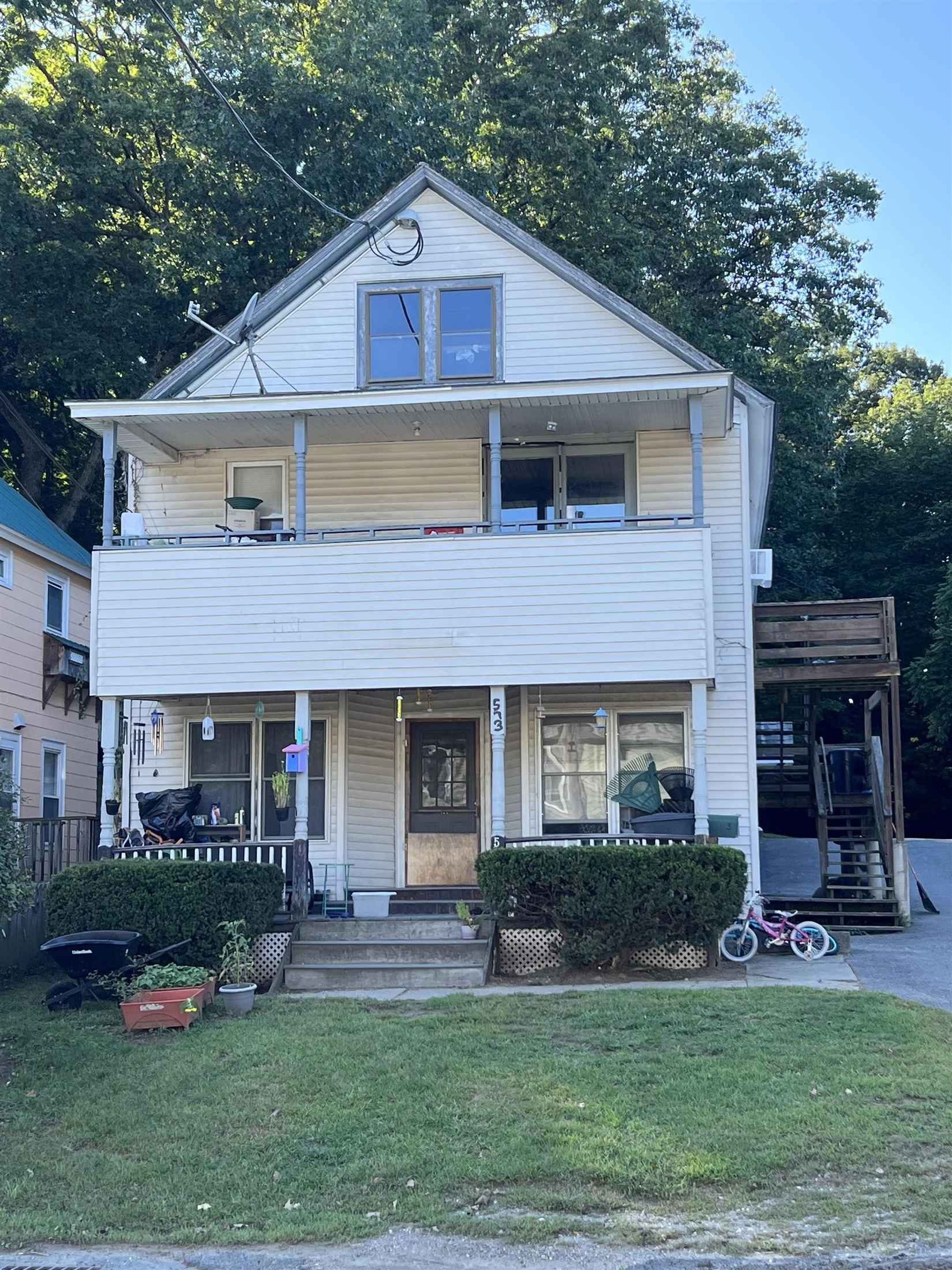 573 South Main St  