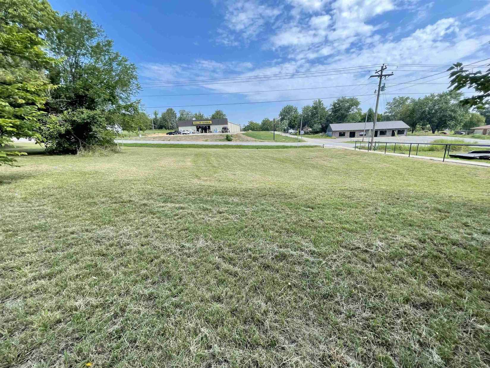 9916 W 62/412 Hwy  