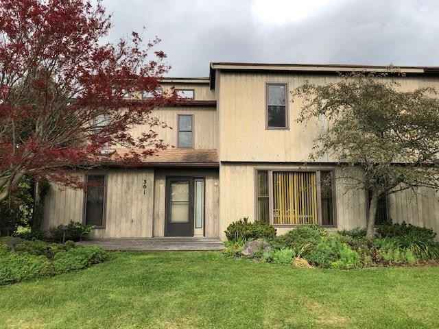 301 Sunnyview Ln  