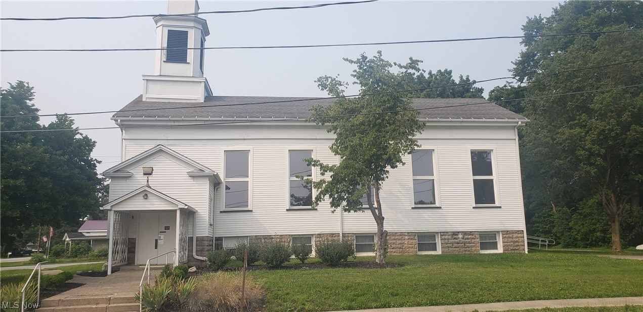 3210 N Main St  