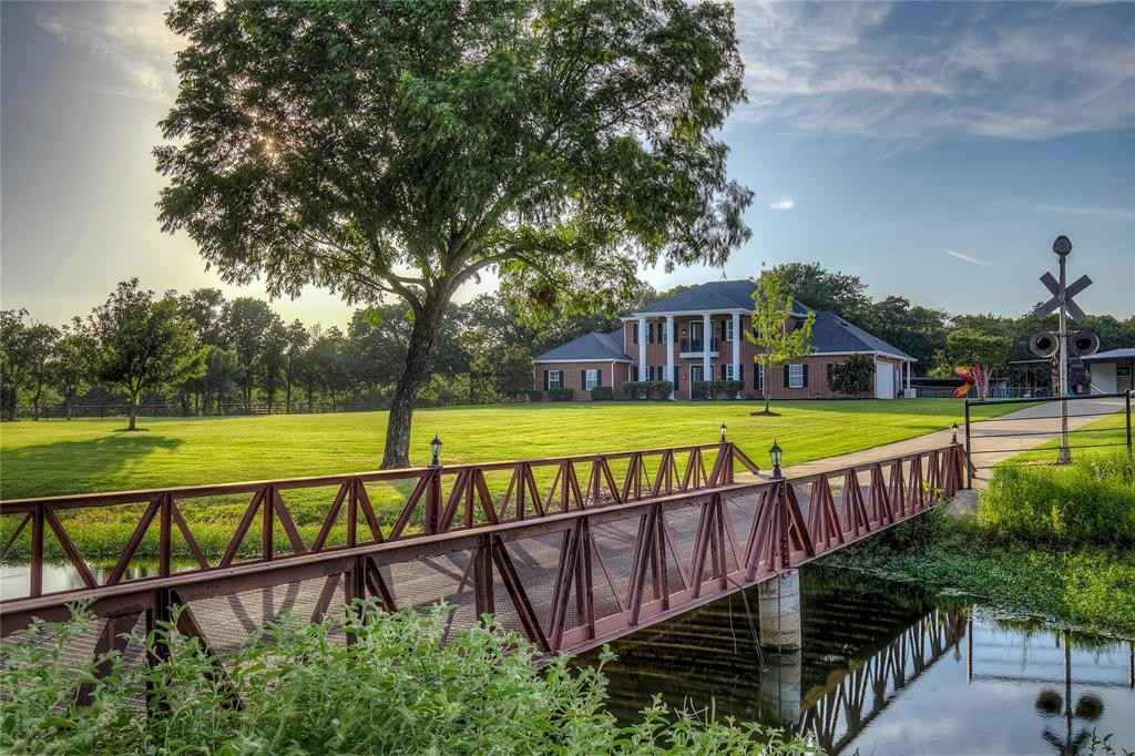 4676 County Rd 2230  