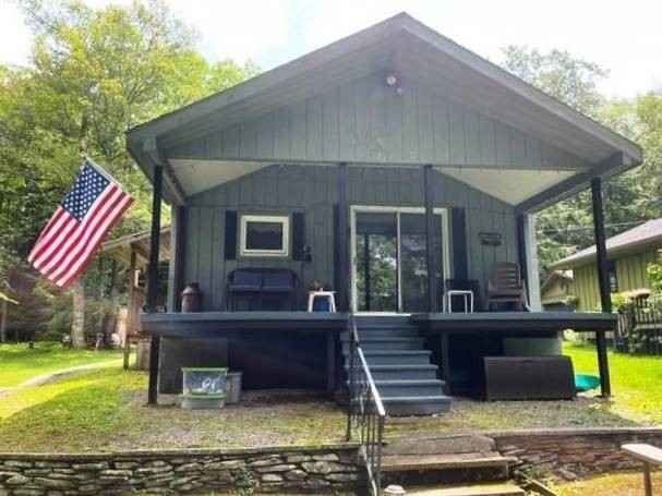 162 Hall Rd  