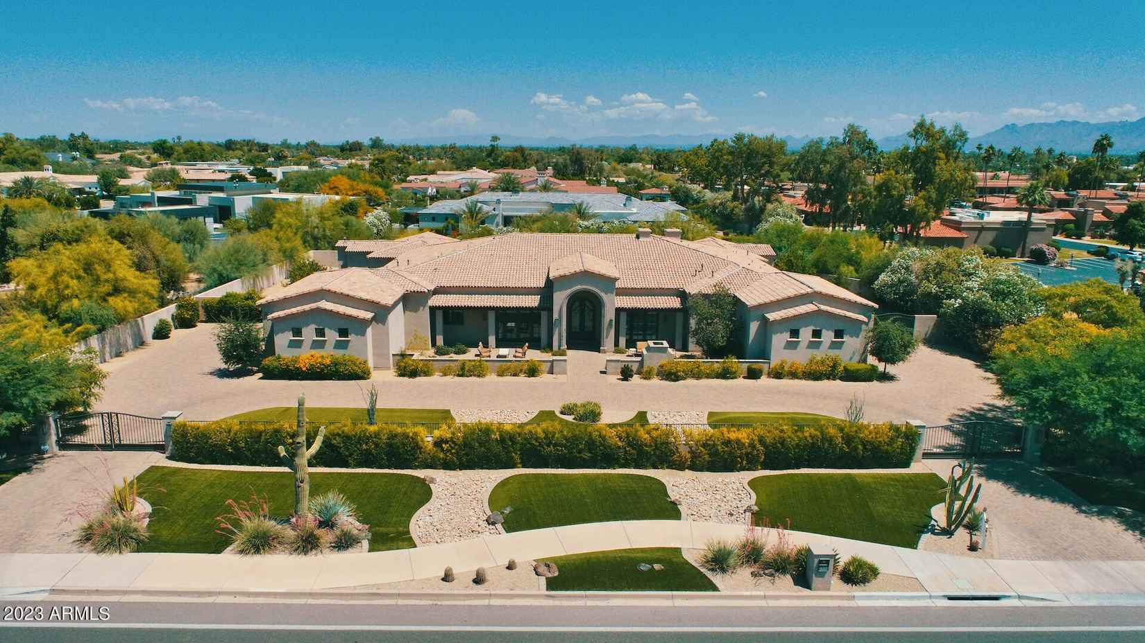 6940 E Indian Bnd Rd  