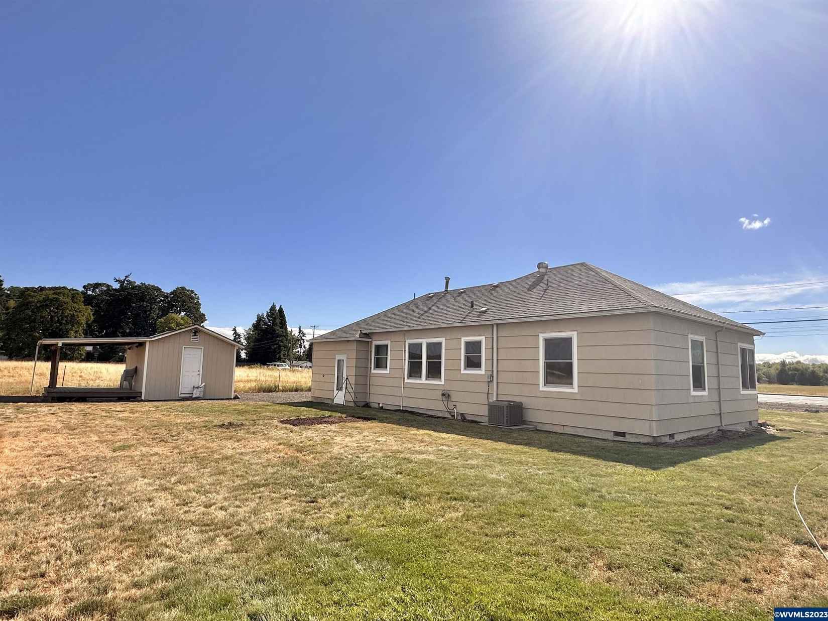 34121 Hwy 99E  