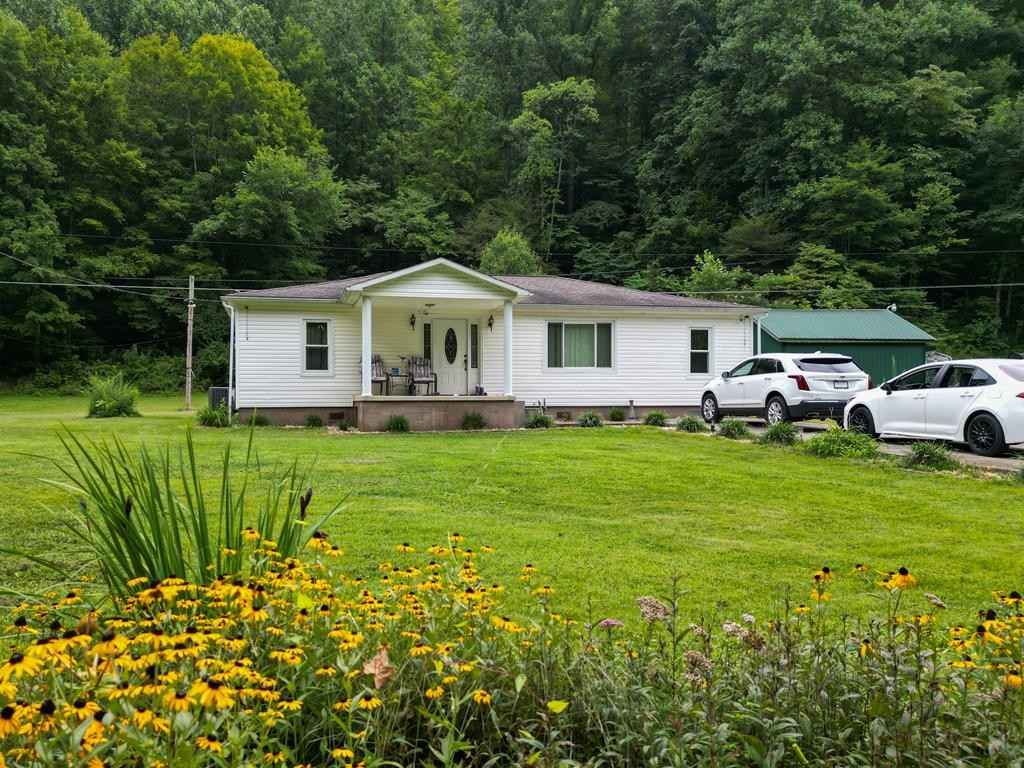 7158 Wolf Crk Rd  