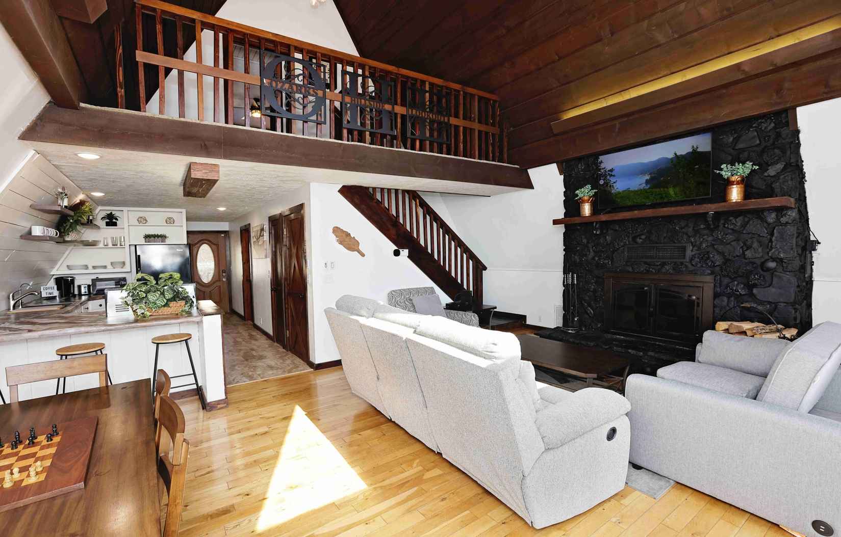 1700 Ozark St  