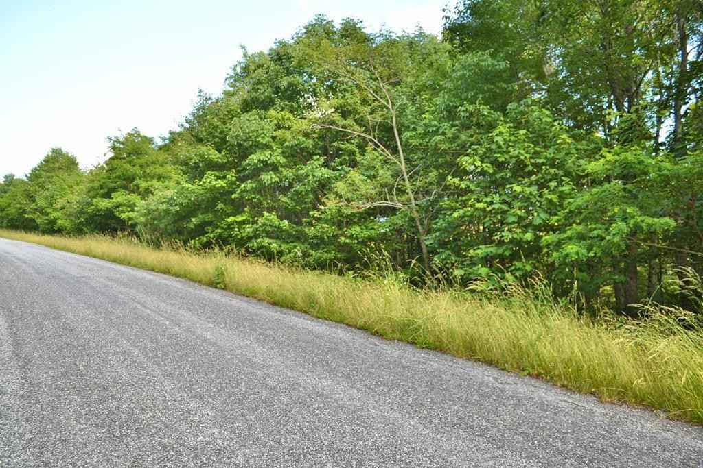 Lot 6 Holiday Ln  