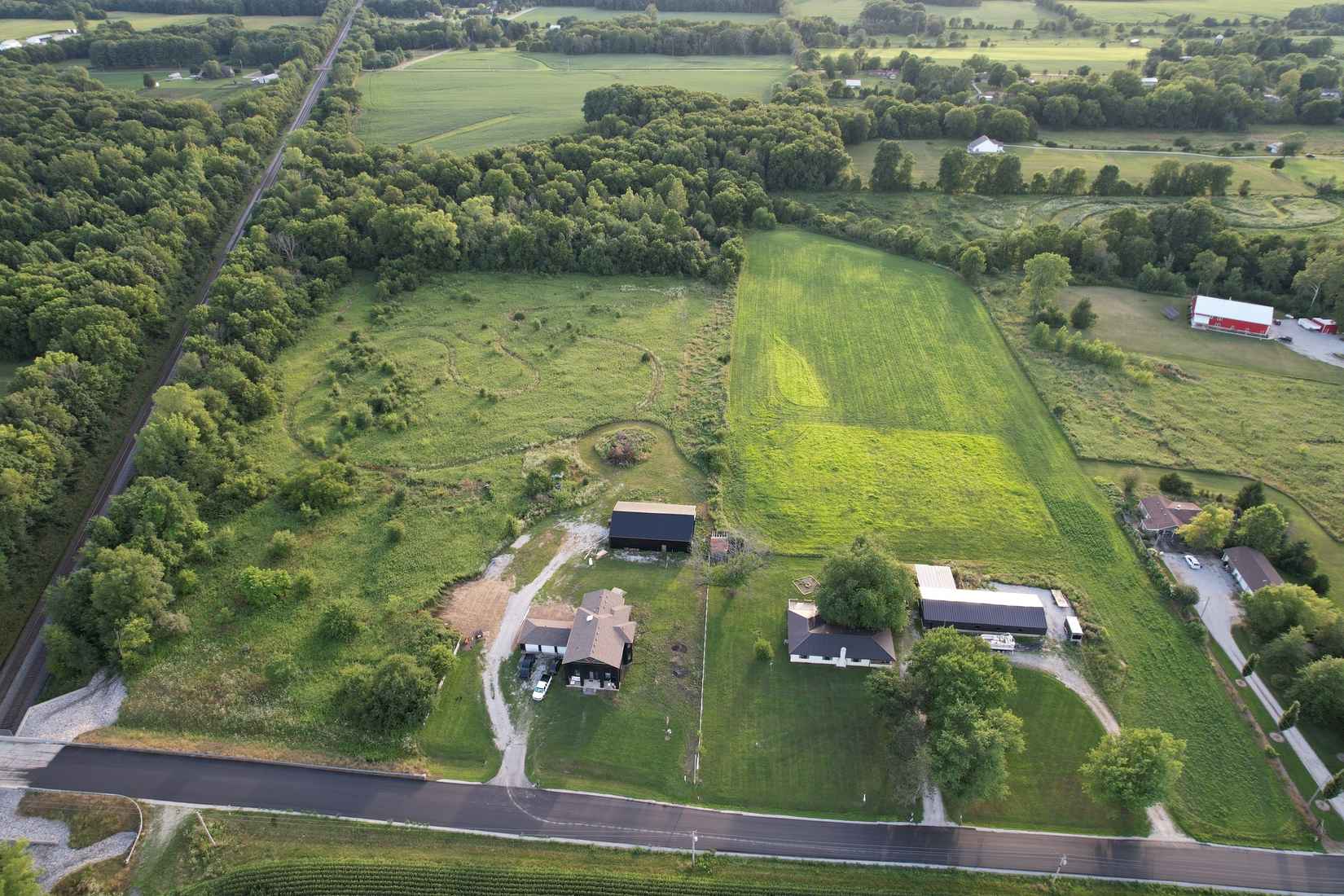 2302 S COUNTY ROAD 550 W  