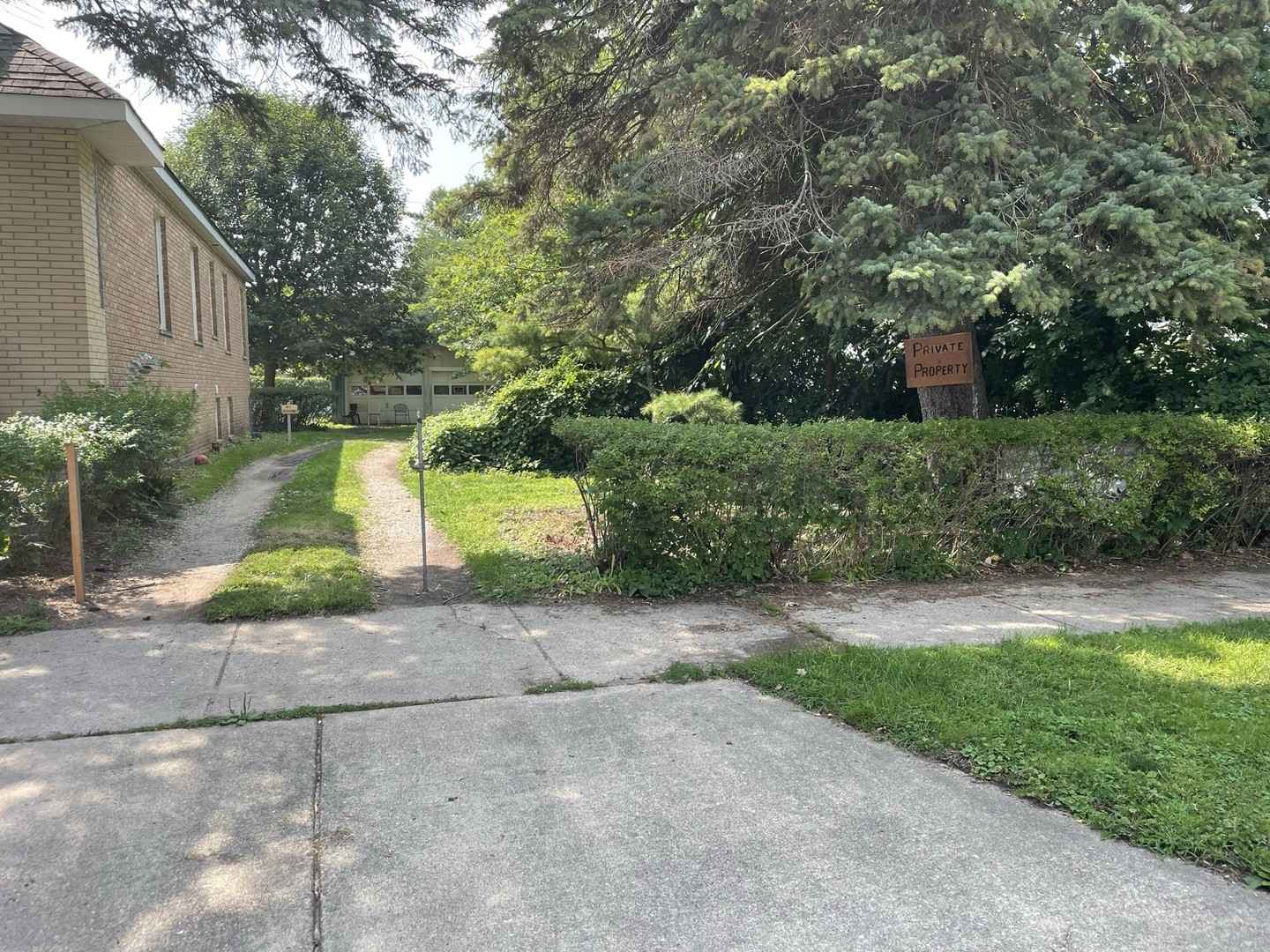 11202 S CHRISTIANA Ave  