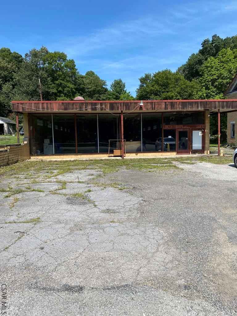 5015 Somerset Pike  