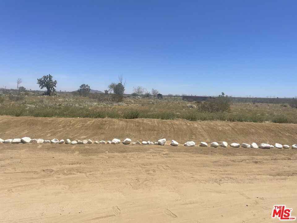 0 Vac/173 Ste/vic Ave T2  