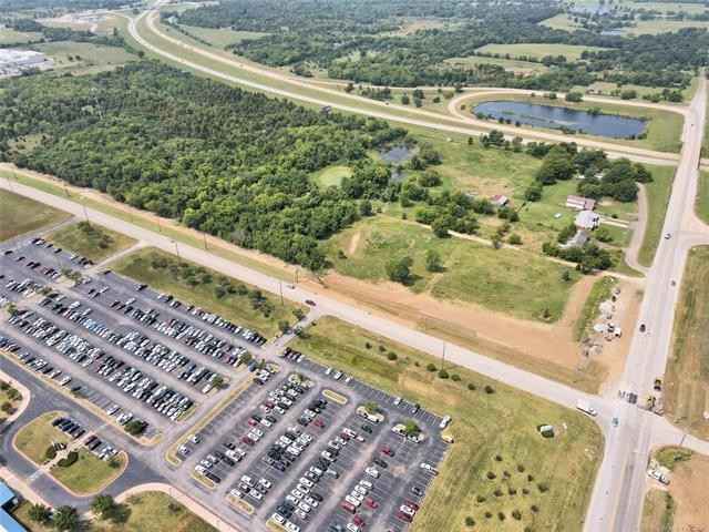 4714 E 76th St North  