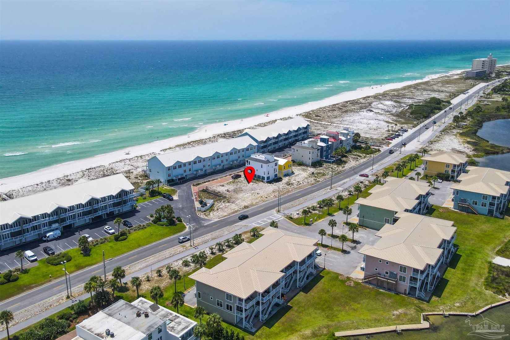 533 Ft Pickens Rd  