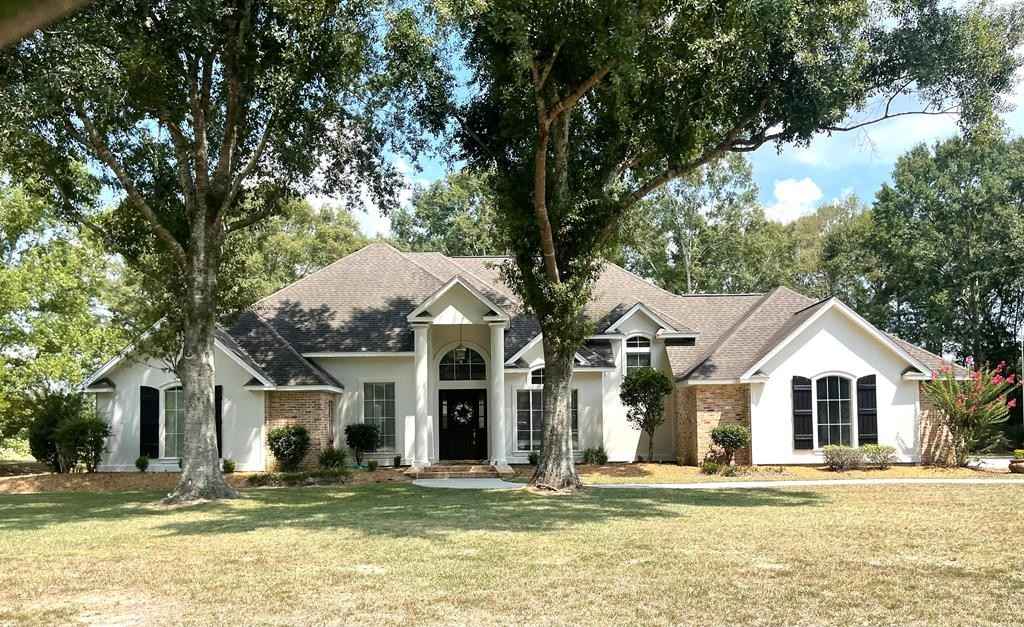 33 LEGACY DR  