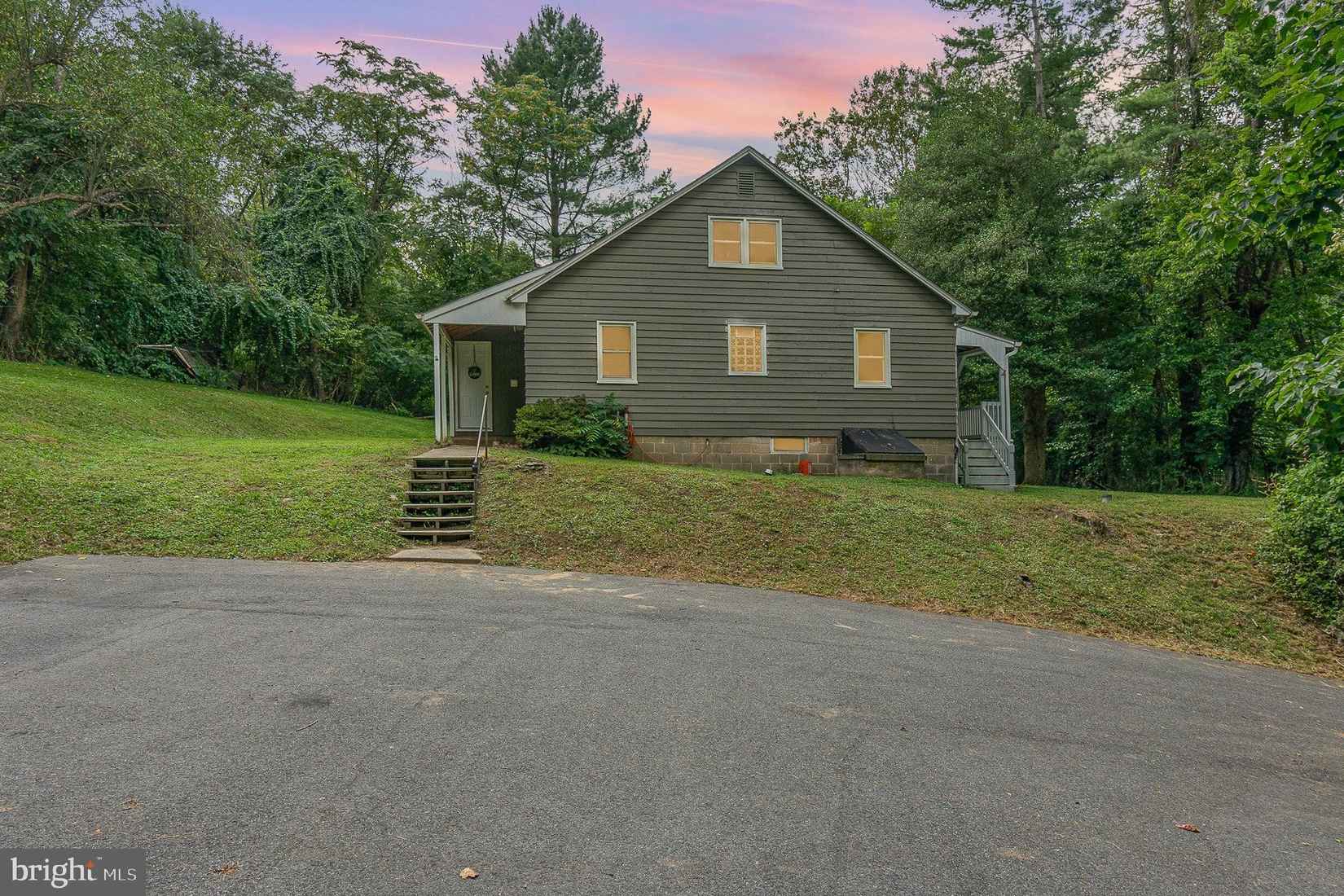 4831 CONOWINGO Rd  