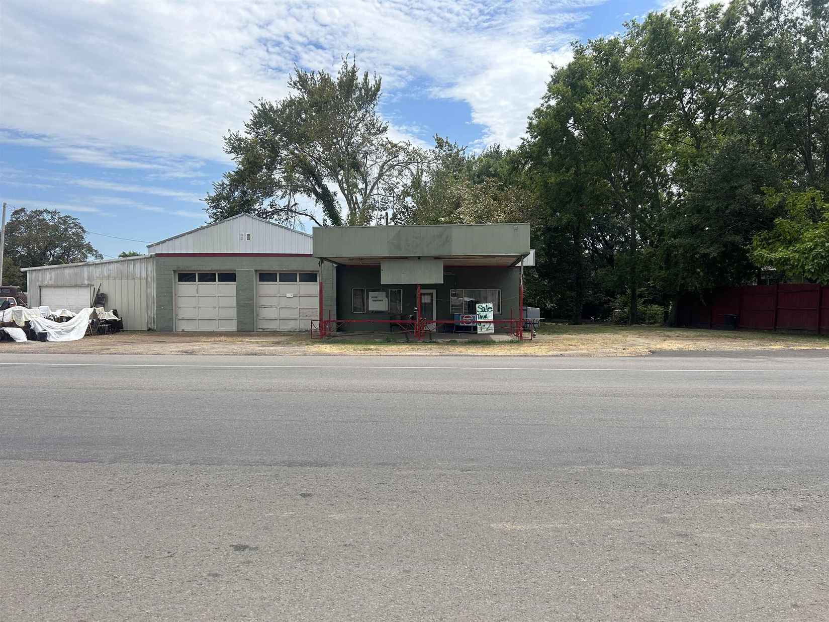 205 Halesboro  