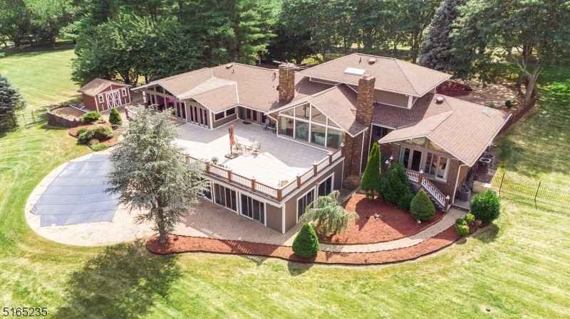468 Cherry Ln  