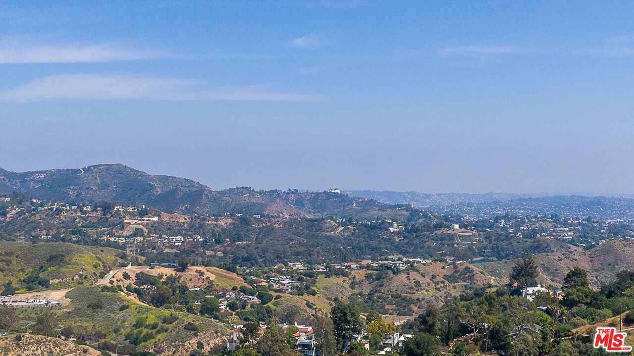 7260 Woodrow Wilson DR  